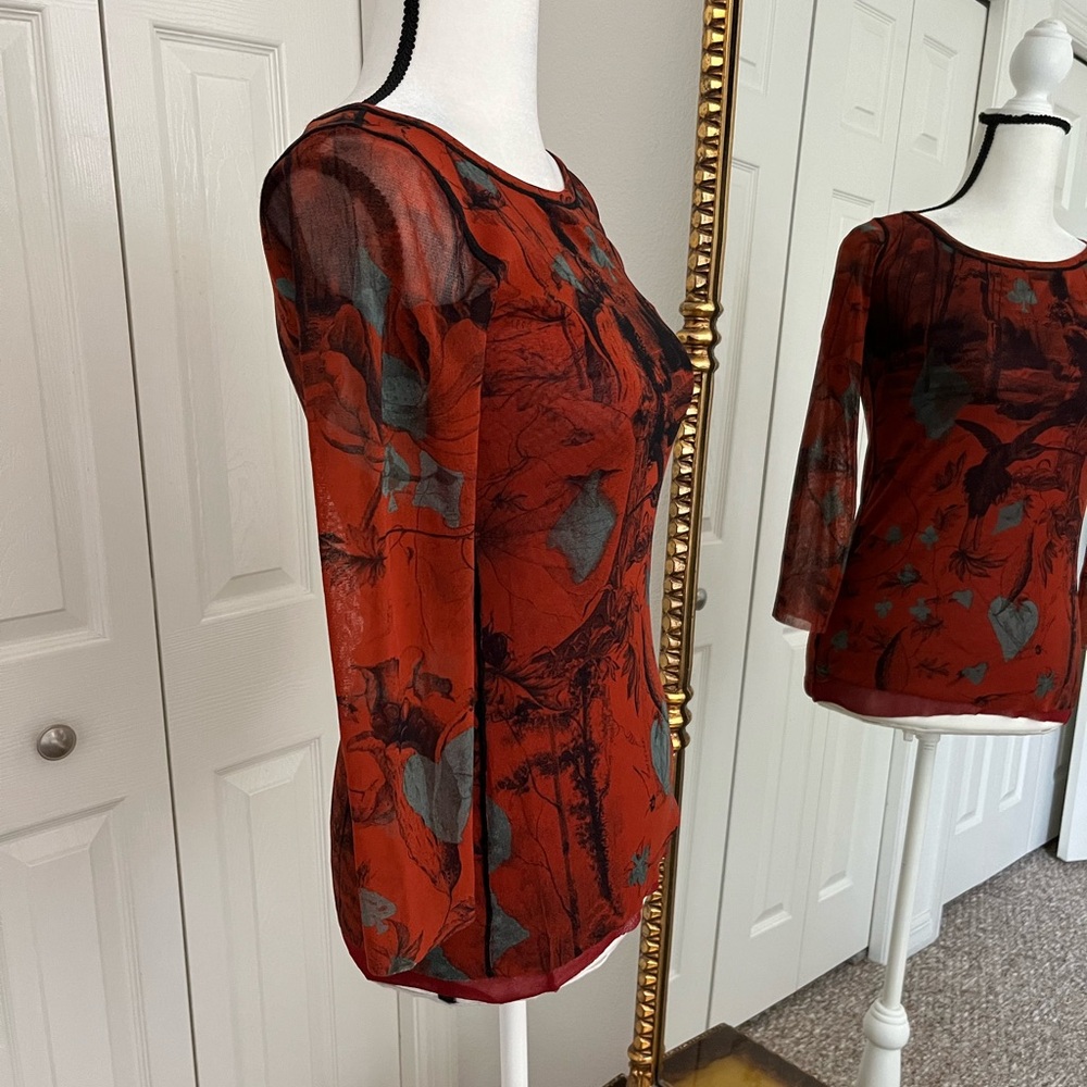 Sheer Red Graphic Long-Sleeve Women's Top - Picture 11 of 11
